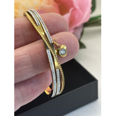 Armband bangle Kleur Goud - Zirkonia en hartje Armband bangle Kleur Goud - Zirkonia en hartje