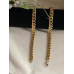 Ketting met armband goudkleurig Cubaanse schakel. Ketting met armband goudkleurig Cubaanse schakel.