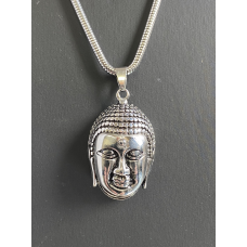 Boeddha, met ketting Edelstaal Boeddha, met ketting Edelstaal