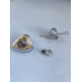 Hartje Edelstaal zilverkleur, (kan open voor as.) Hartje Edelstaal zilverkleur, (kan open voor as.)